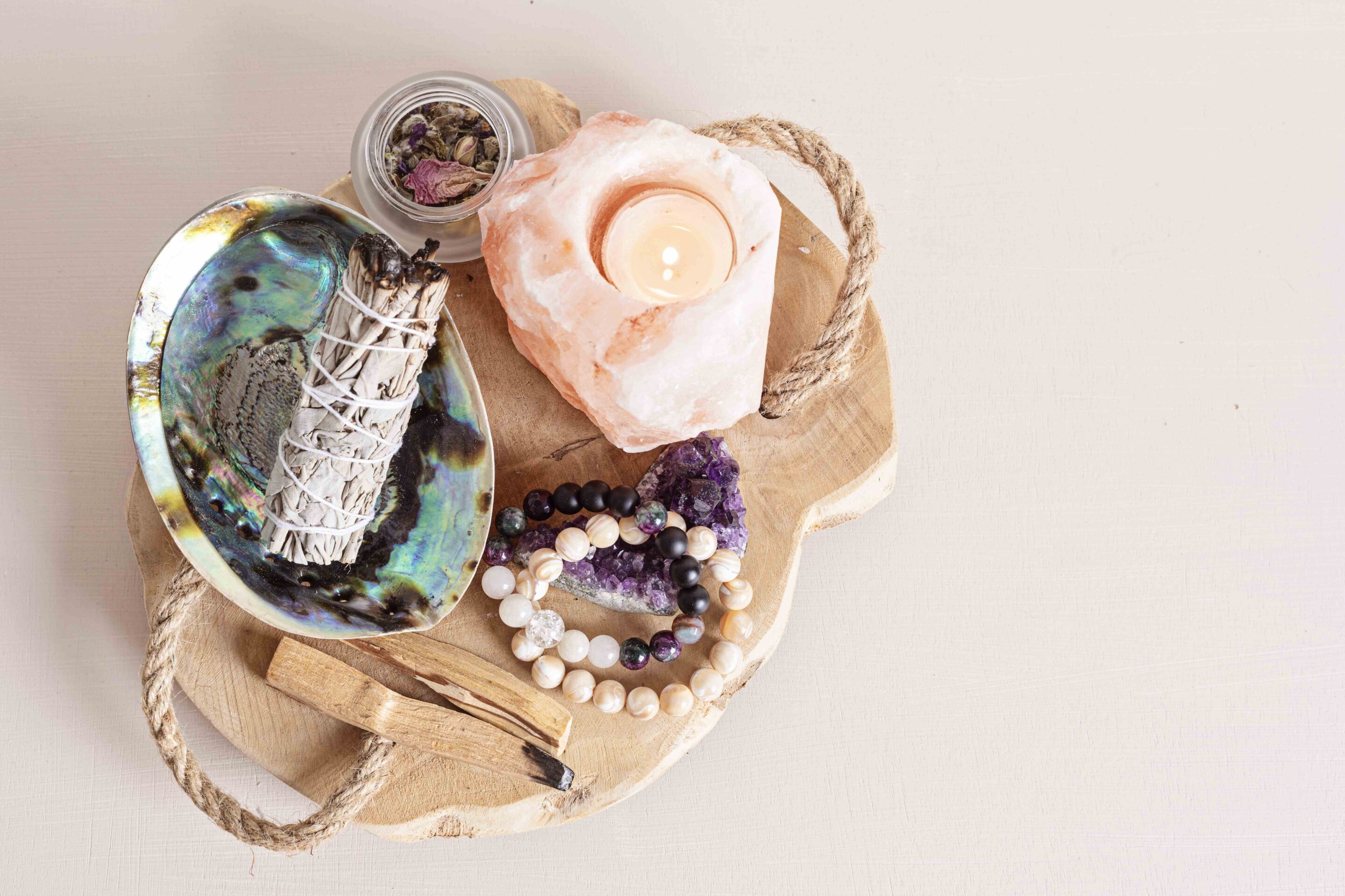 smudge-kit-with-white-sage-palo-santo-himalayan-2025-02-21-19-00-56-utc_11zon
